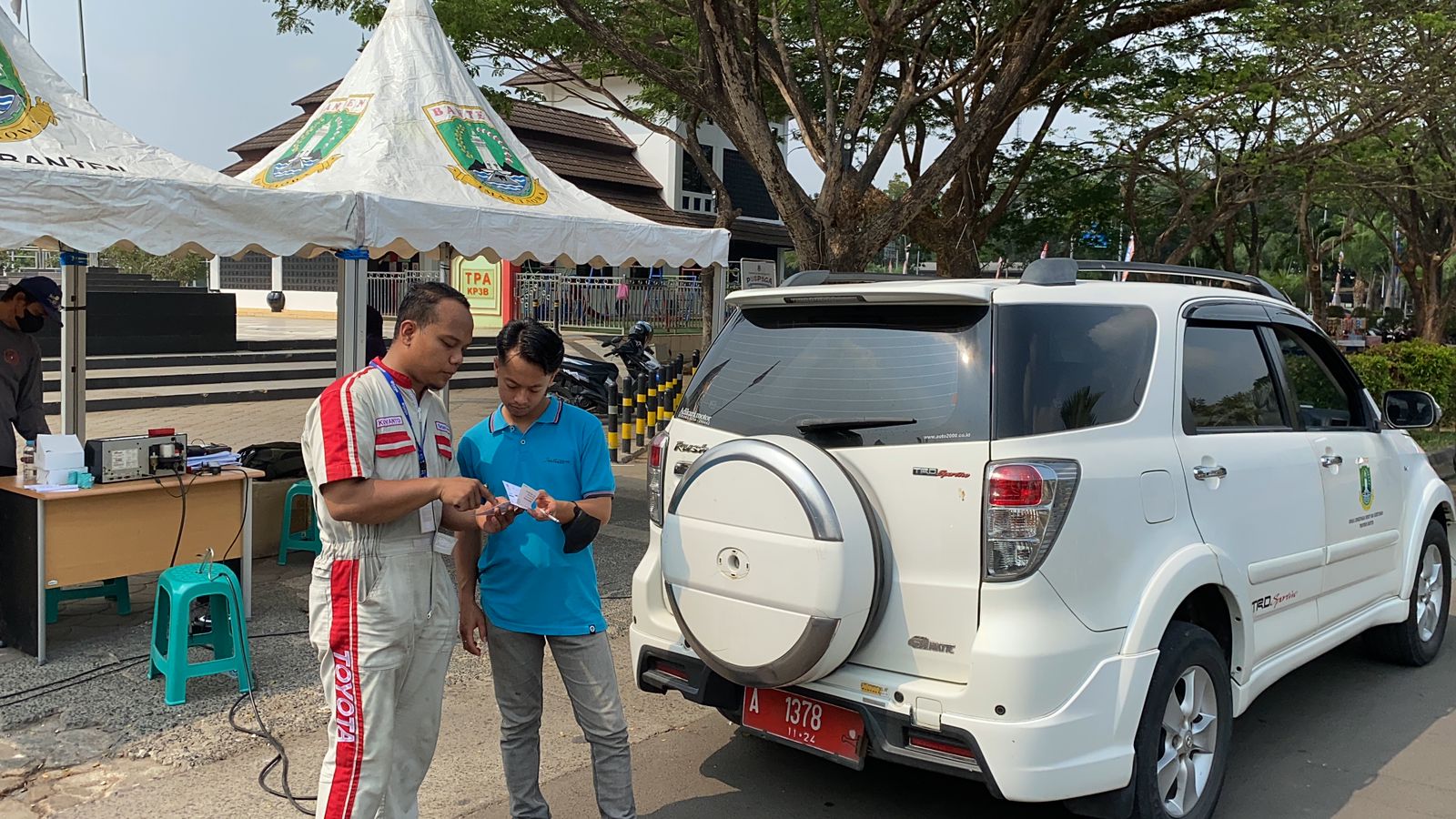 Kondisi Udara Buruk Dlhk Uji Emisi Kendaraan Di Kp3b Tangerang Ekspres